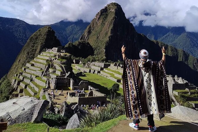 Machu Picchu Small Group Day Tour from Cusco - Group size, guide quality, and the human side