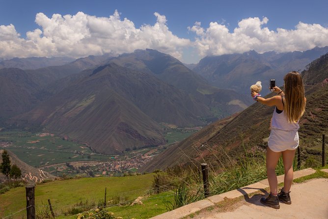 MachuPicchu Private Full Day Tour by Vistadome train from Cusco - Two hours inside Machu Picchu