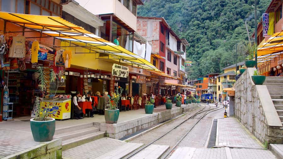 Machupicchu tour by tourist train in 2 days - What to pack and what to leave behind