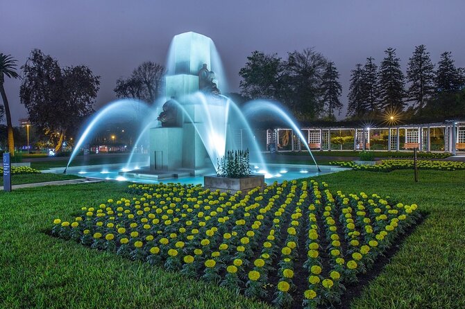Magic Fountains Park & Bohemian Barranco at Night (Small Group) - The guides can shape the whole evening