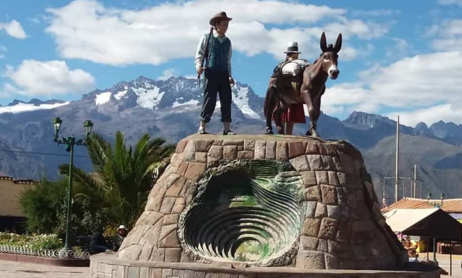 Maras Moray Sacred Valley Tour from Cusco - Maras salt pools still depend on water and sun