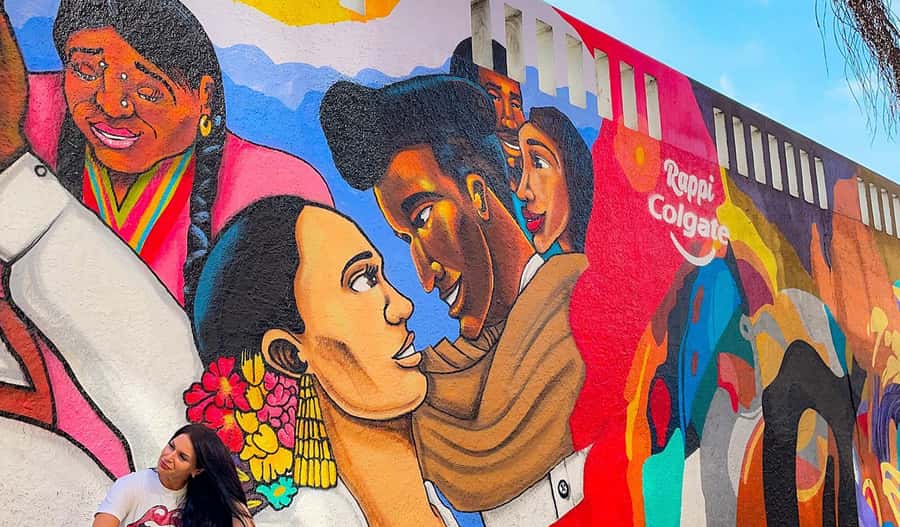 Miraflores & Barranco: Lima’s Modern and Bohemian Tour - What the $40 price gets you