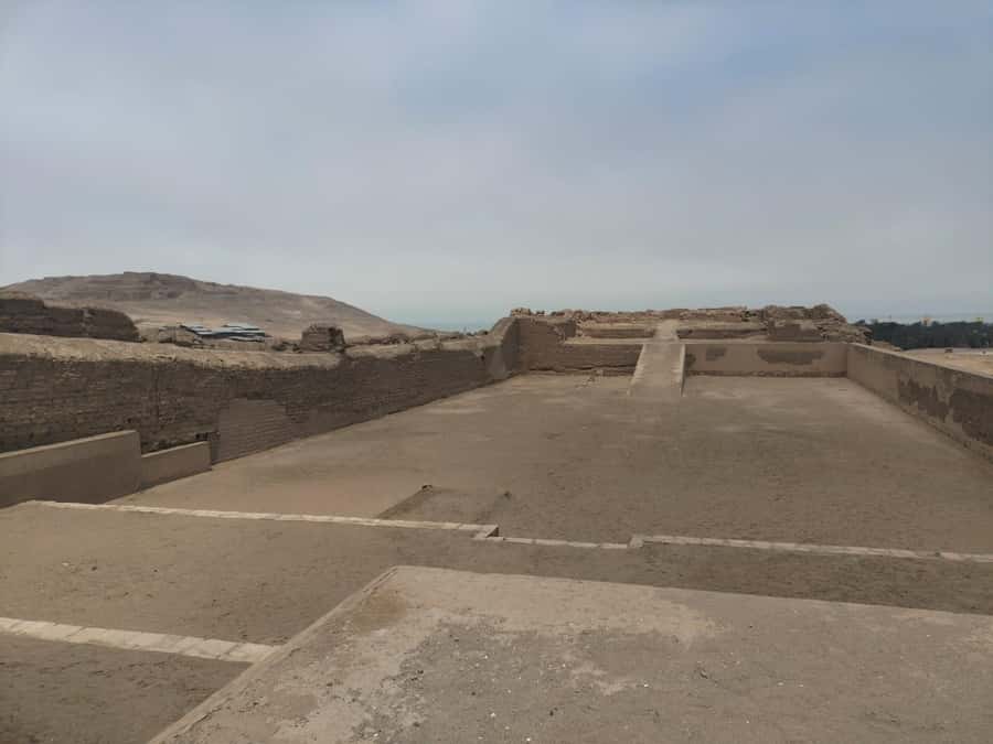 Pachacamac: Private tour of the Great Archaeological Sanctuary and Site Museum - Walking the pilgrim route on the Qhapaq Ñan