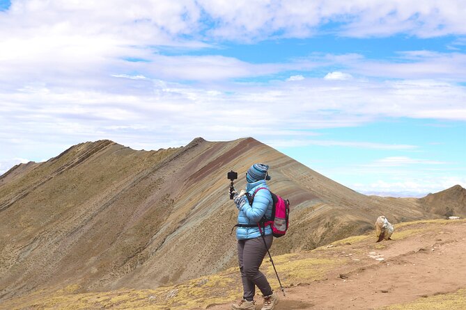 Palccoyo Rainbow Mountain Full Day Tour from Cusco - The 4:00 am start and the long road from Cusco