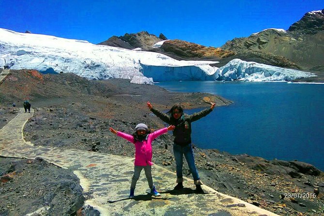 Pastoruri Glacier - The final walk to Pastoruri Glacier