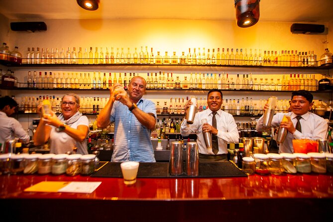 Pisco Sour Secrets: Hands-On Mixology in Historic Cusco - A historic room at Casa Intrepid
