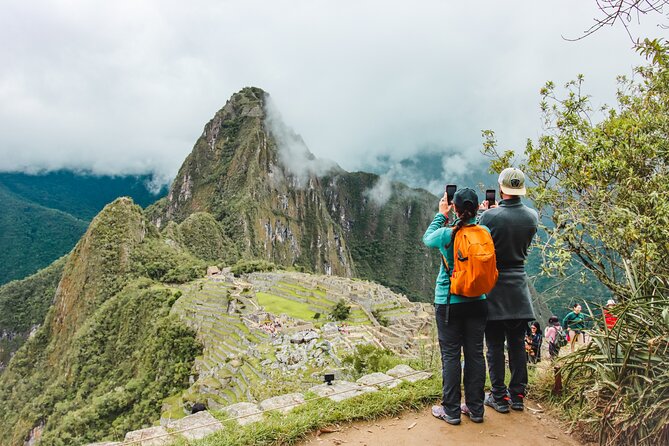 Private Machu Picchu Day Tour by Panoramic Train - The 5:30 a.m. drive to Ollantaytambo
