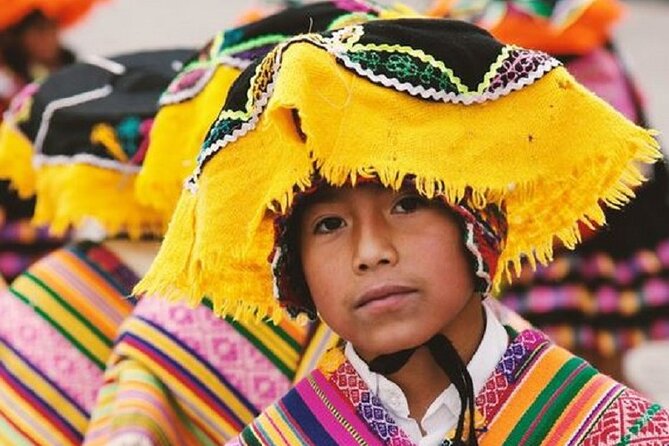 Private Ollantaytambo, Pisac Ruins Tour with Farm Visit, Gourmet Picnic Lunch - Ending at Pisac’s handicraft market