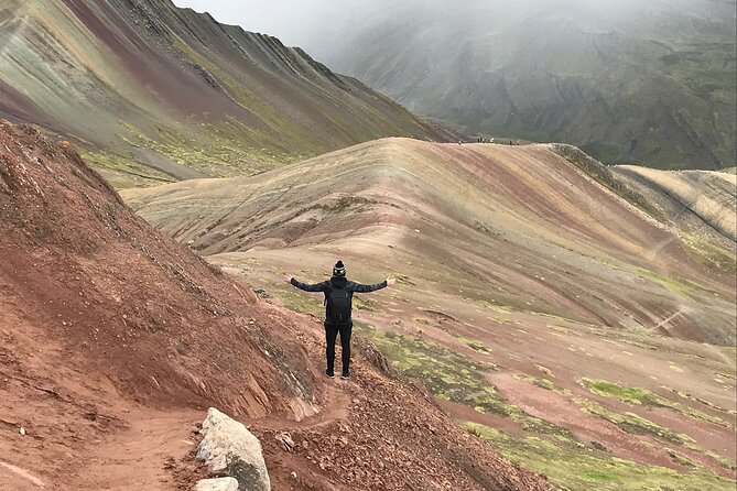 PRIVATE Palccoyo Rainbow Mountain tour - Checacupe adds a worthwhile colonial stop