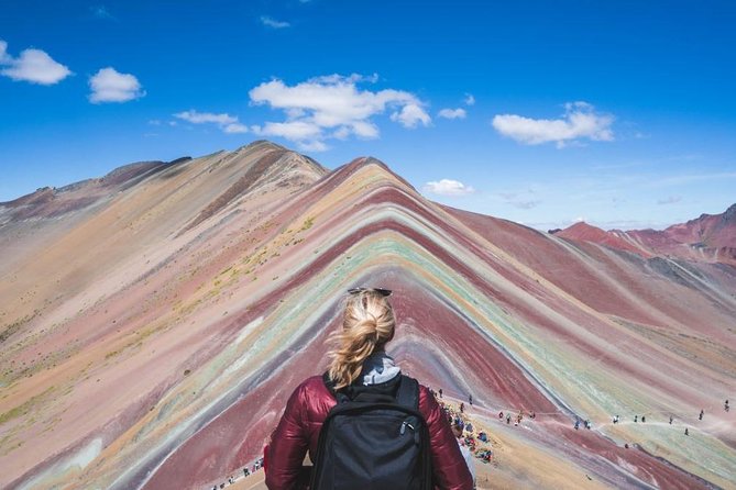 Private Rainbow Mountain Full Day Tour - The downhill walk and lunch in Cusipata