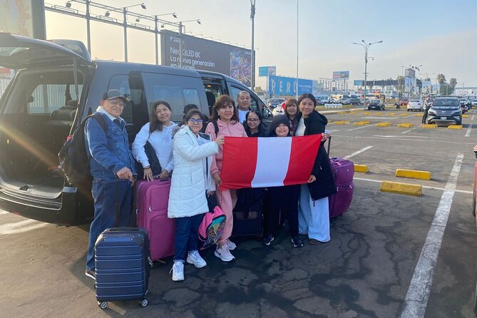 Private Taxi Transfers to Lima Jorge Chavez Airport - Meeting your driver at Jorge Chavez Airport