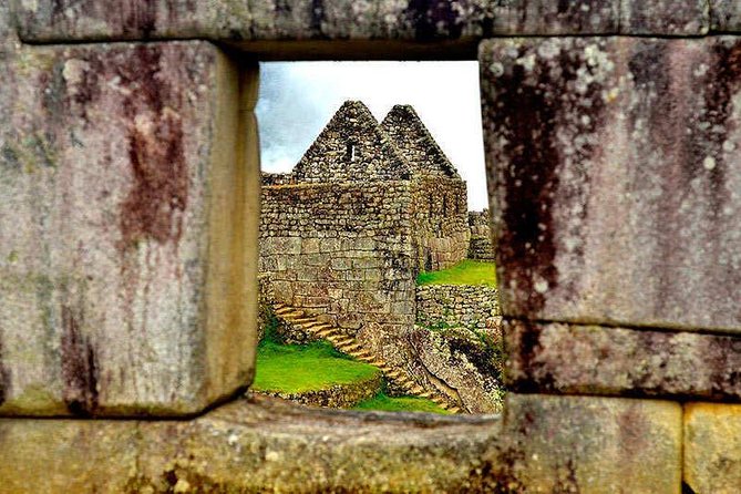 Private Tour: 2-Day Exploration of the Sacred Valley and Machu Picchu - The Maras Salt Mines and 3,000 working pools