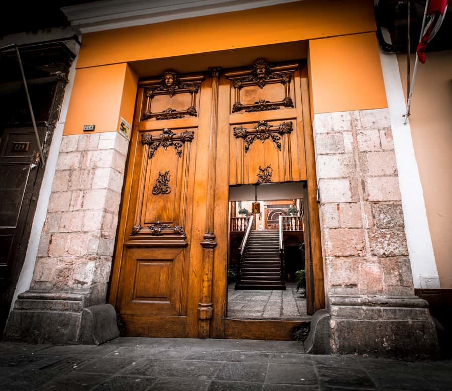 Private Tour Casa Aliaga,San Francisco Convent, Larco Museum - Key points to know before booking