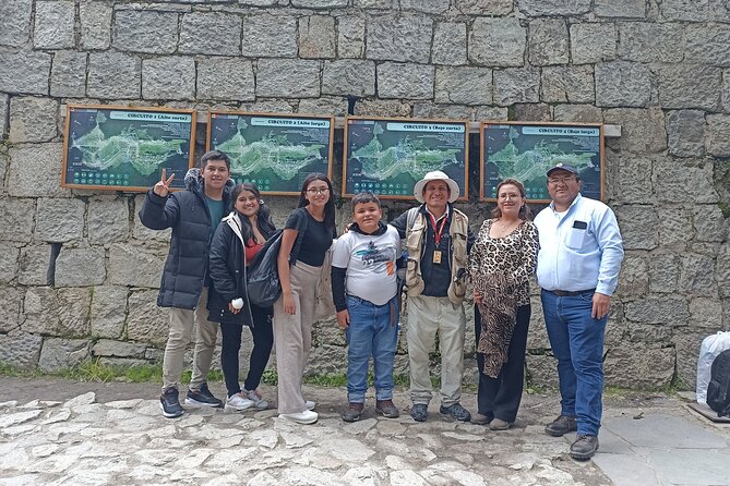 Private Tour Guide in Machupicchu from Aguas Calientes. - Two to three hours inside Machu Picchu