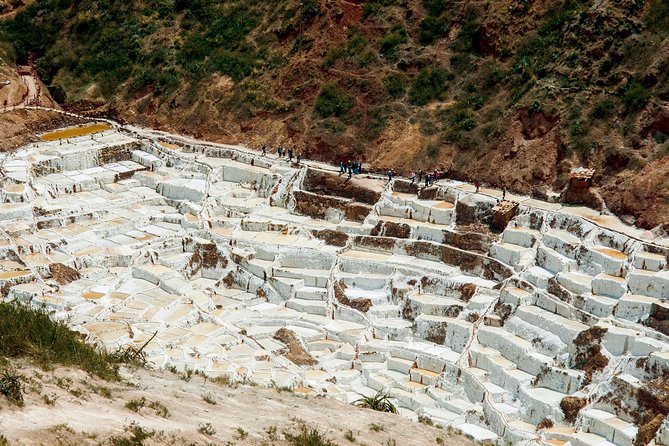 Private Tour Sacred Valley, Chinchero, Maras Moray, Ollantaytambo - Pisac: terraces and an Andean cemetery