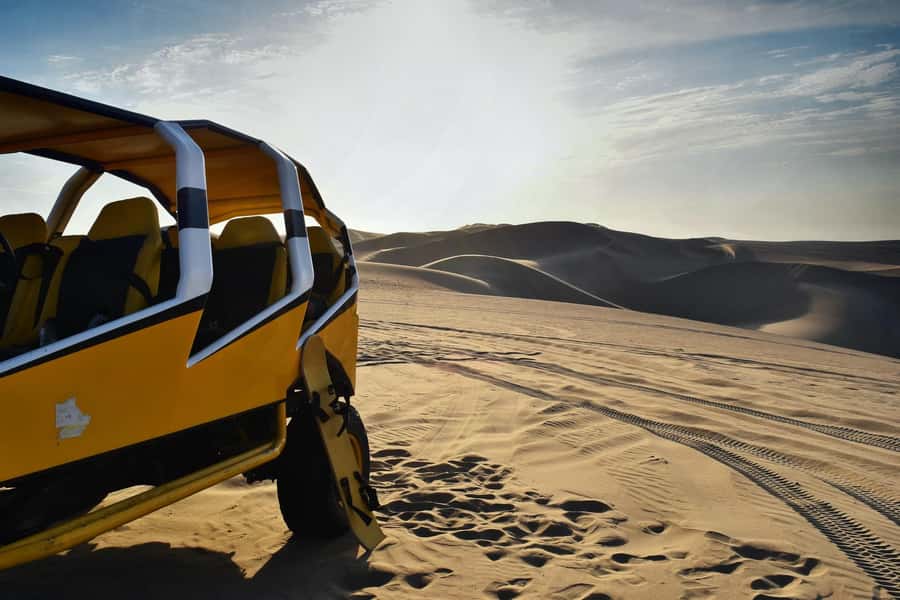 Pro Sanboarding or skiing in Huacachina from Lima - Day trip - First sight of the Huacachina oasis