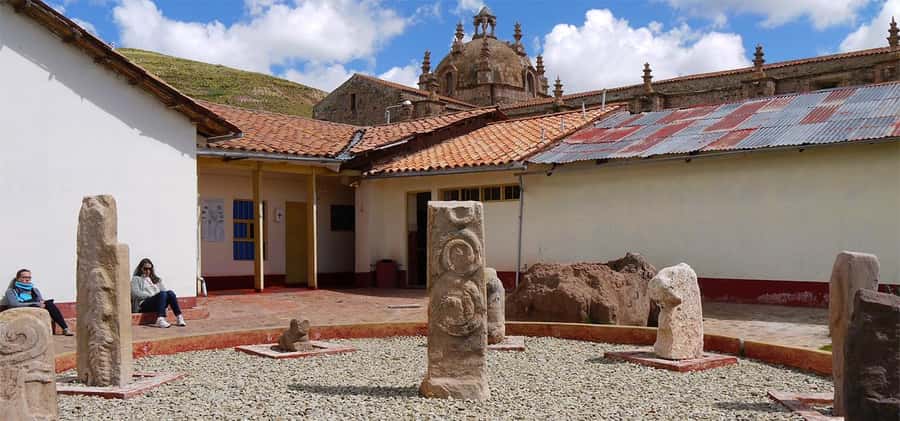 Puno: Full-Day Route of the Sun Tour to Cusco with Lunch - Abra La Raya at the top of the route