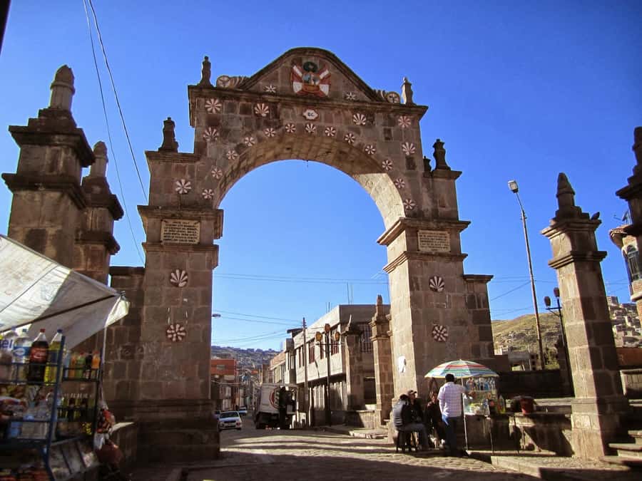 Puno: History and Culture Walking Tour - The 18th-century Cathedral of Puno