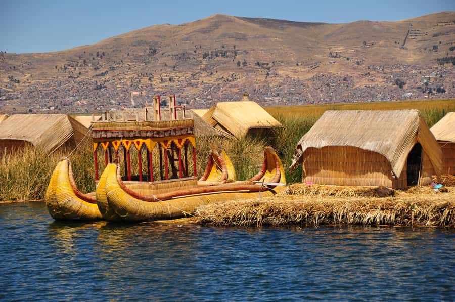 Puno: Lake Titicaca Day Tour - The long crossing toward Taquile Island