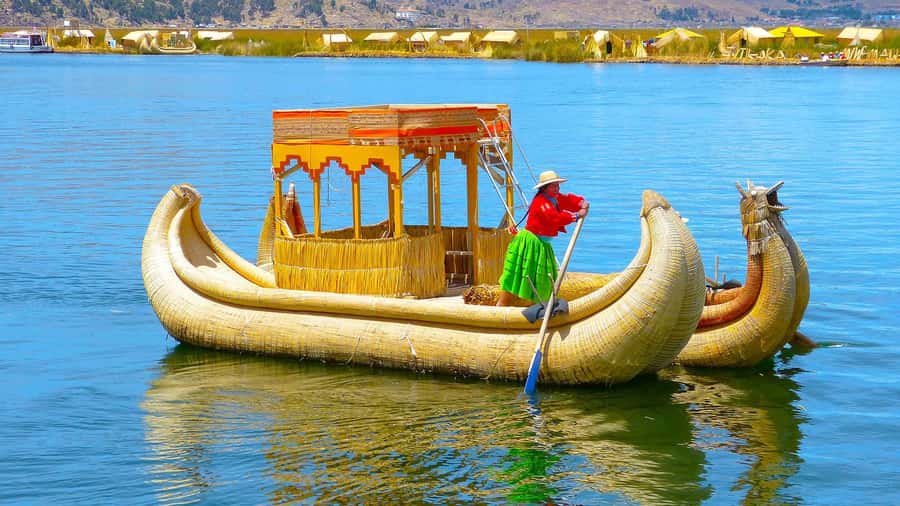 Puno: Lake Titicaca, Uros, and Taquile Full-Day Tour - Uros: seeing islands made from reeds