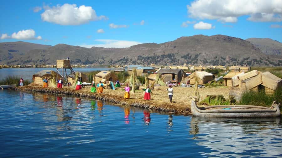 Puno: Lake Titicaca, Uros, and Taquile Full-Day Tour - Leaving Puno by van and speedboat