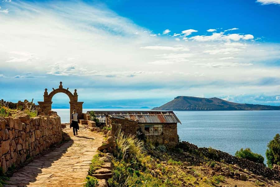 Puno: Uros and Taquile Islands Full-Day Tour with Lunch - The long ride toward Taquile