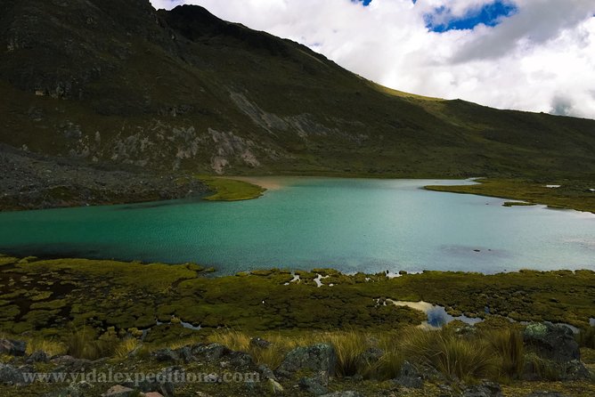 Qampa Climbing 2 Days in Ausangate - Hiking from Pacchanta to Azulccocha
