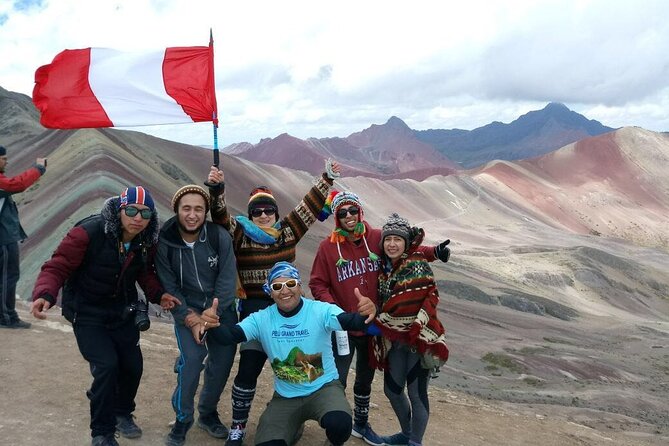 Rainbow Mountain Full-Day Tour from Cusco + Small Group! - Guide support and group dynamics