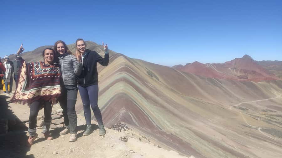 rainbown mountain Vinicunca 1 day - Breakfast Before the Uphill Walk