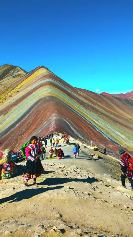 rainbown mountain Vinicunca 1 day - The Descent and the Long Ride Home