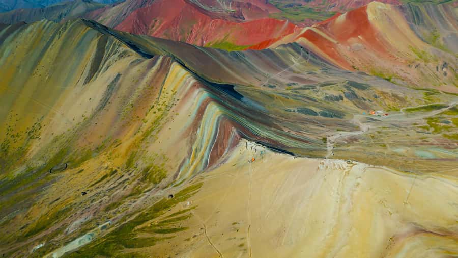rainbown mountain Vinicunca 1 day - The Three-Hour Road Ride to the Trailhead
