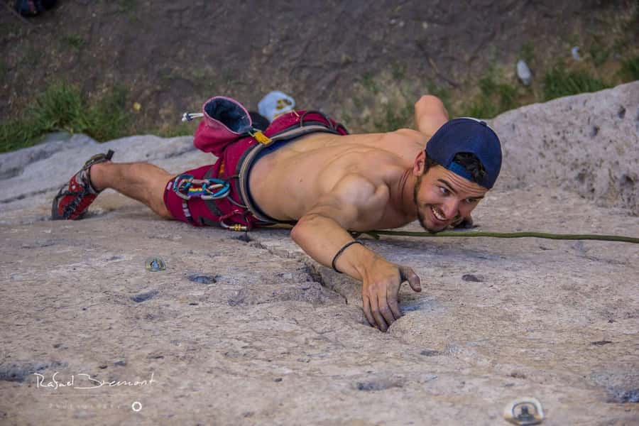 Rock Climbing in Arequipa, Perú - The volcano and river views add real value