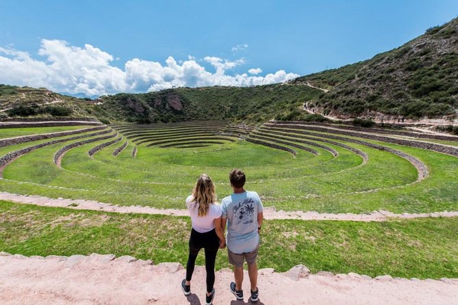 Sacred Valley: Chinchero, Maras, Moray, Ollantaytambo Private or Small-Group - Lunch in a typical Peruvian restaurant