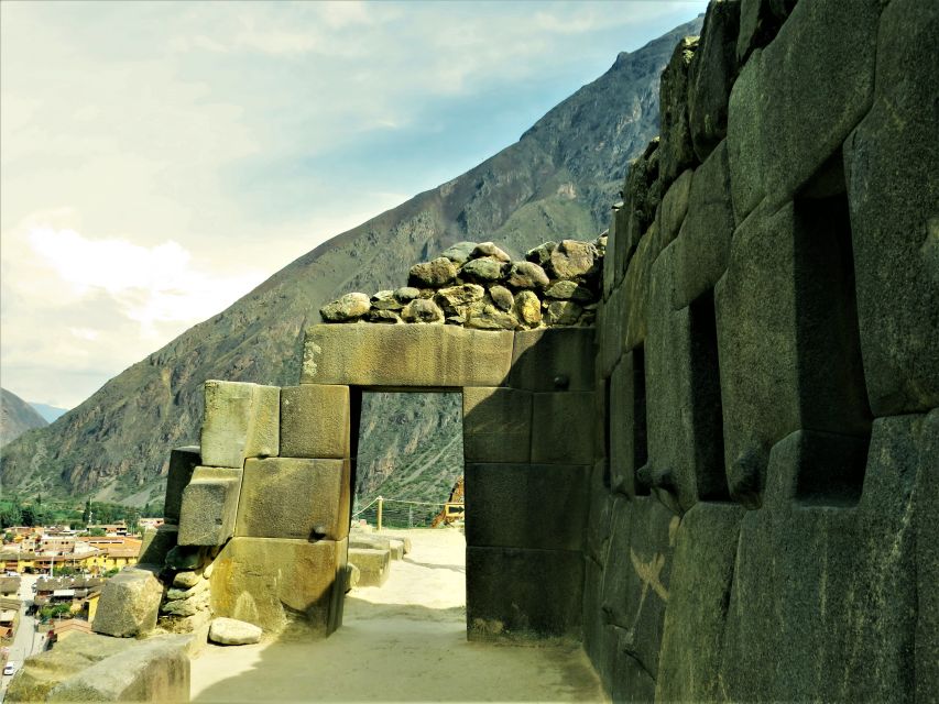 Sacred Valley & Machu Picchu by Train: 2-Day, 1-Night Tour - Maras salt pans and Ollantaytambo at day’s end