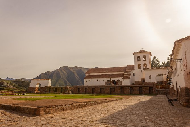 Sacred Valley - Pisac and Ollantaytambo day tour - Ending at the train station instead of returning to Cusco