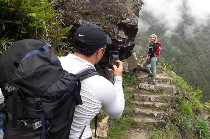 Short Inca Trail To Machu Picchu - The Guides Make a Real Difference