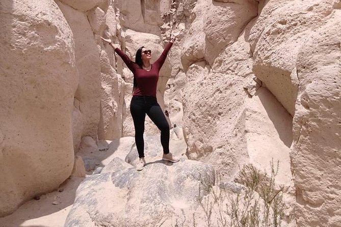 Sillar Route in Arequipa and viewpoint of the Volcanoes - Guides, languages, and the feel of the outing