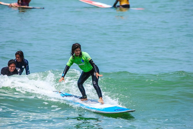 Surf lessons in Lima, Peru surf lessons best experience - What the private format means for you