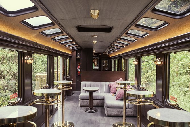 The First Class Machu Picchu Train by Inca Rail - Dinner, music, and the ride back