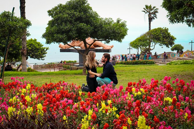 Tour Miraflores + Fotografía Profesional - Chinese Park and the Final Ocean View