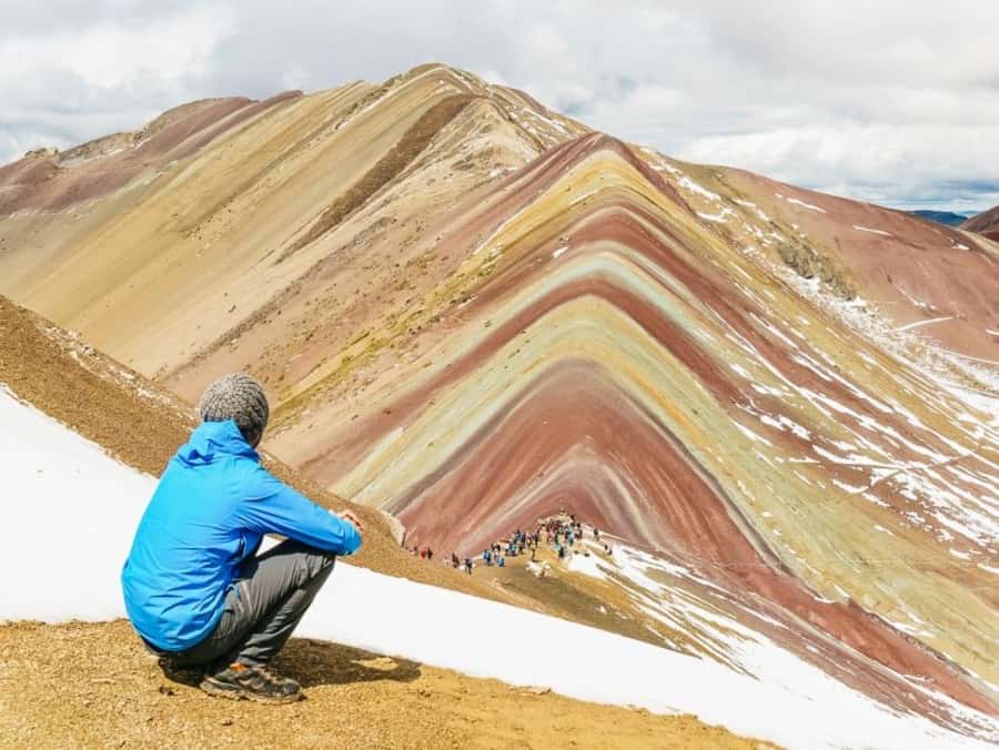 Tour Rainbow Mountain - Breakfast in Cusipata and the road onward