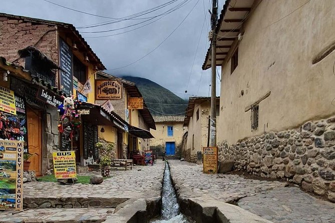Transfer from Cusco to Ollantaytambo - Why this ride matters before a Machu Picchu train