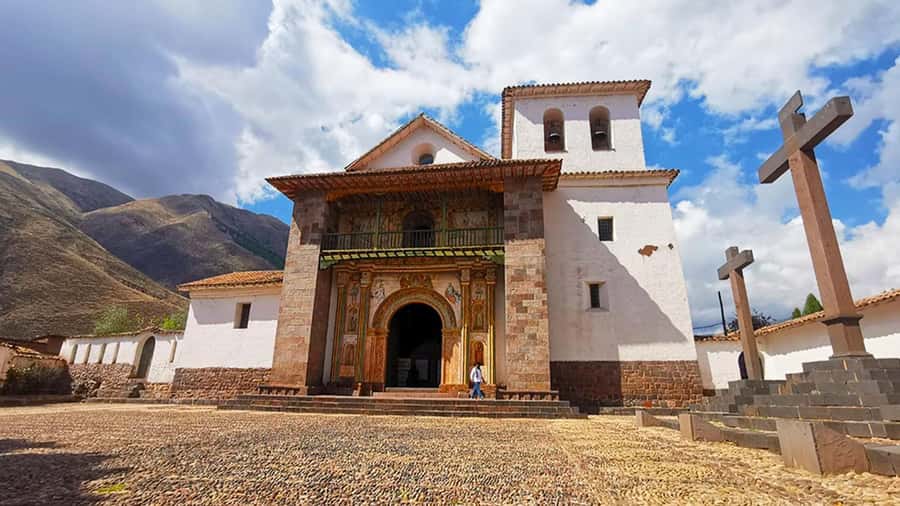 TRIP FROM PUNO TO CUSCO WITH THE ROUTE OF THE SUN - Reaching Cusco and transferring to your hotel
