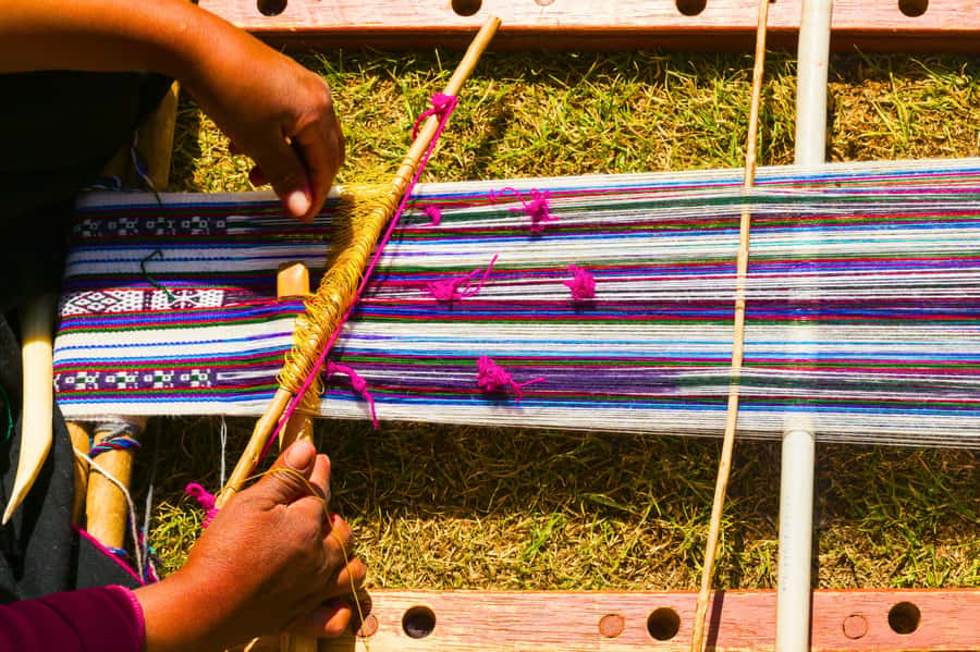 Two Day Lake Titicaca Tour With Homestay - Guides, group size, and the pace of the boat trip