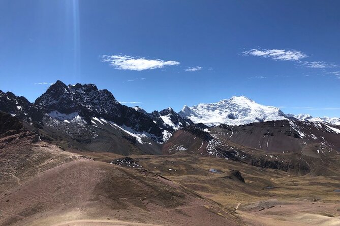 Vinicunca Rainbow Mountain Full-Day Tour from Cusco - Clothing for cold, changing mountain weather