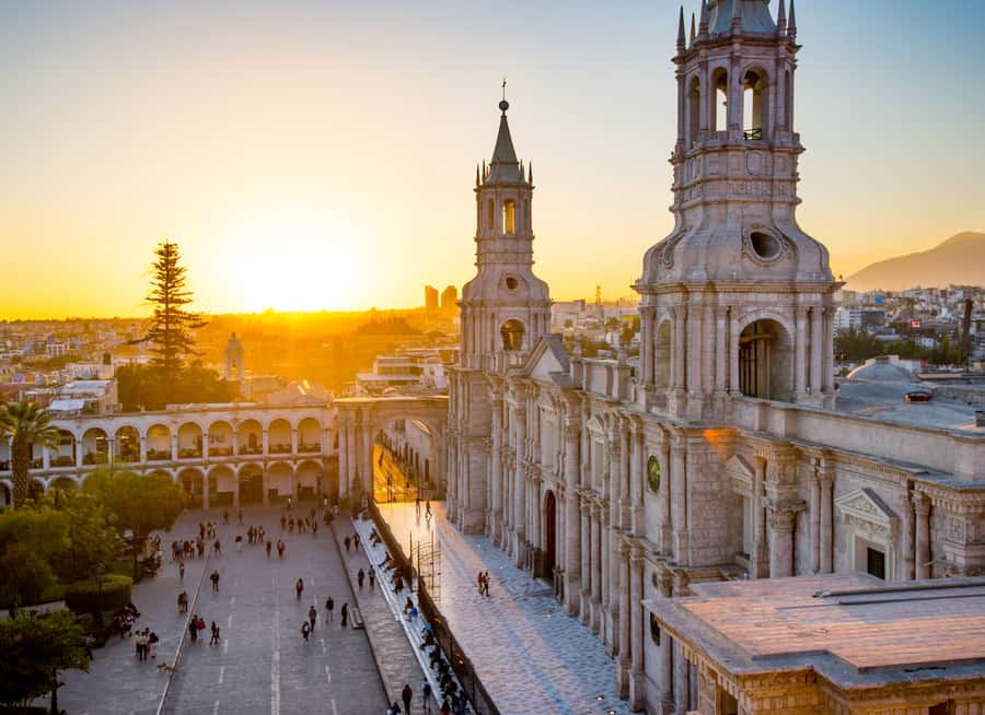 Walking tour in the Historic Center of Arequipa - Key points to know before booking