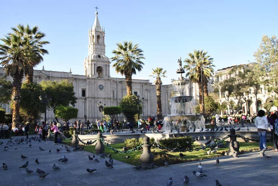 Walking tour in the Historic Center of Arequipa - Starting beside the Plaza de Armas